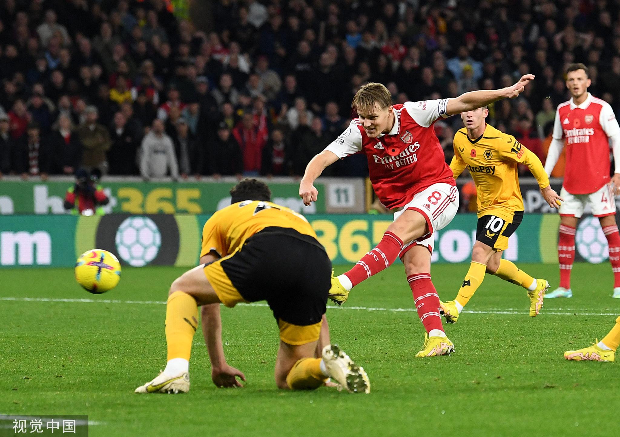 西甲赛事前瞻：英联赛杯狼队对埃弗顿，塞维利亚挑战毕尔巴鄂竞技