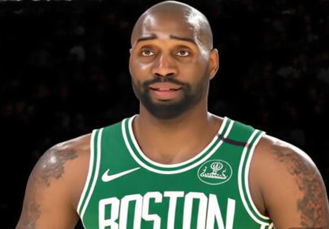 霍福德加盟勇士组死亡四老阵容，38%三分命中率助力新赛季首发冲击总冠军